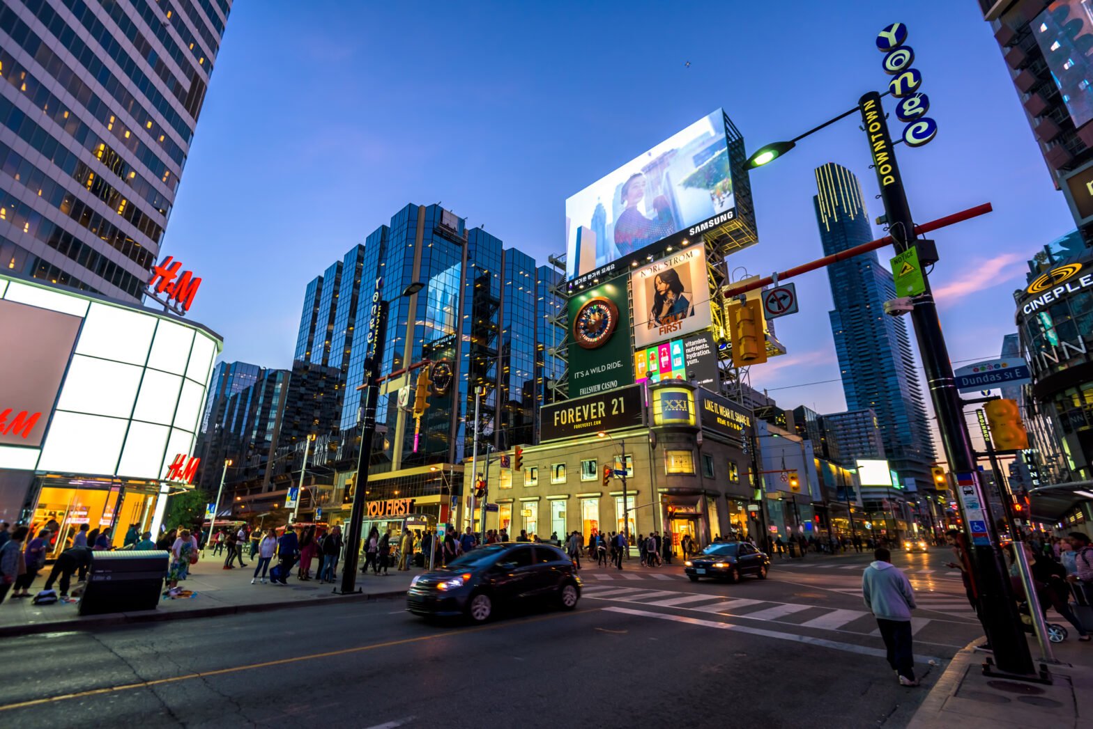 Yonge Street Shopping District